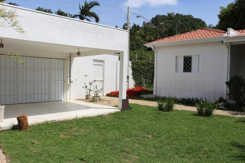 Casa De Campo Na Cidade Da Saude Серра-Негра Экстерьер фото